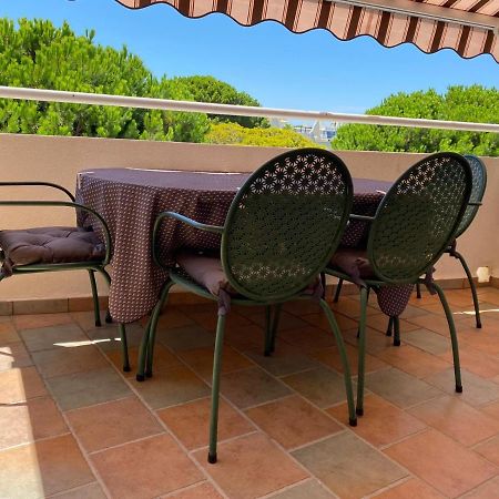 Agreable Studio Cabine A 5 Min A Pied De La Plage Le Grau-du-Roi Exteriér fotografie