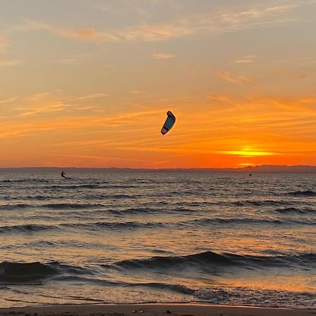 Agreable Studio Cabine A 5 Min A Pied De La Plage Le Grau-du-Roi Exteriér fotografie